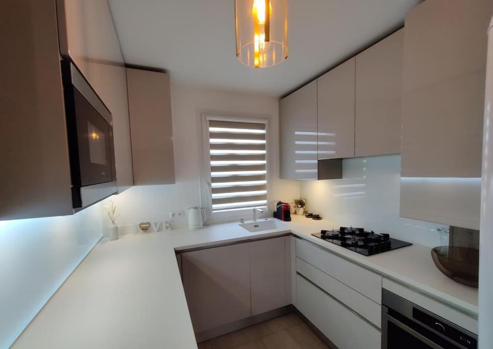 Apartmán App 5 Pers, Parking, 3Mn Rer A, 40 Mn Du Centre De Paris, Cergy Le Haut Exteriér fotografie