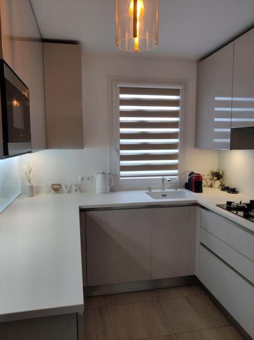 Apartmán App 5 Pers, Parking, 3Mn Rer A, 40 Mn Du Centre De Paris, Cergy Le Haut Exteriér fotografie