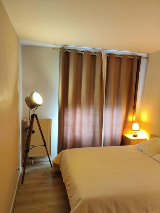 Apartmán App 5 Pers, Parking, 3Mn Rer A, 40 Mn Du Centre De Paris, Cergy Le Haut Exteriér fotografie
