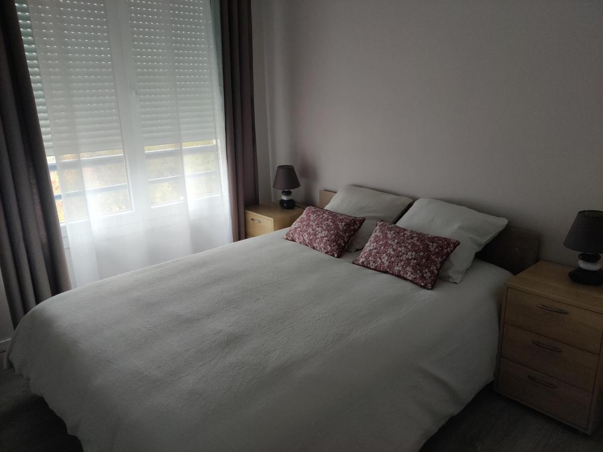 Apartmán App 5 Pers, Parking, 3Mn Rer A, 40 Mn Du Centre De Paris, Cergy Le Haut Exteriér fotografie