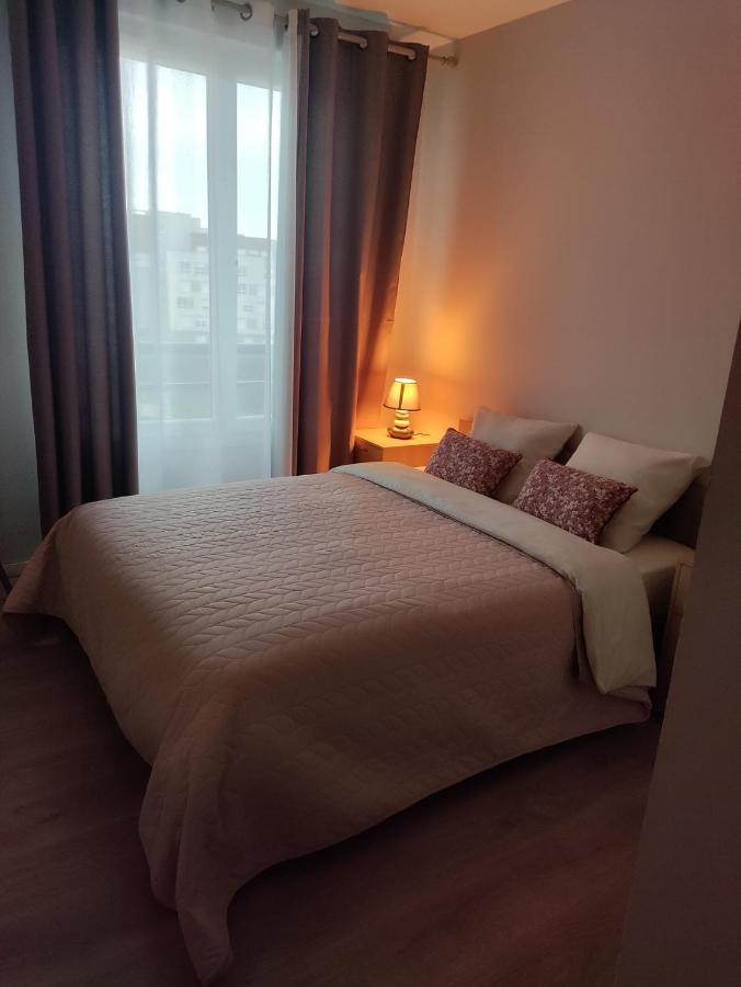 Apartmán App 5 Pers, Parking, 3Mn Rer A, 40 Mn Du Centre De Paris, Cergy Le Haut Exteriér fotografie